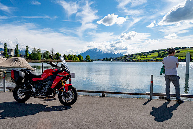 Schweizer Motorrad-Sightseeing-Tour