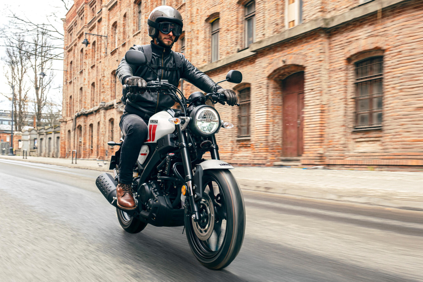 XSR125