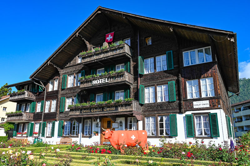 Über verwinkelte Landstrassen durchs Berner Oberland