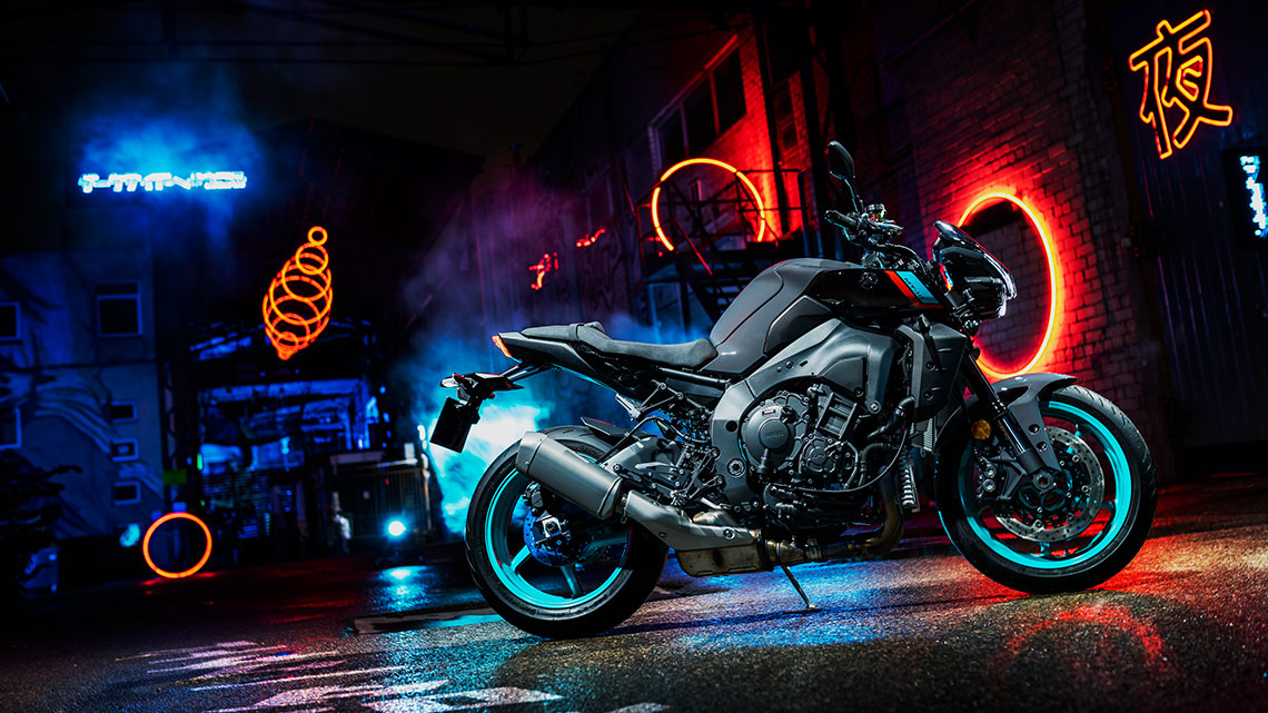 NEW MT-10: Master of Torque