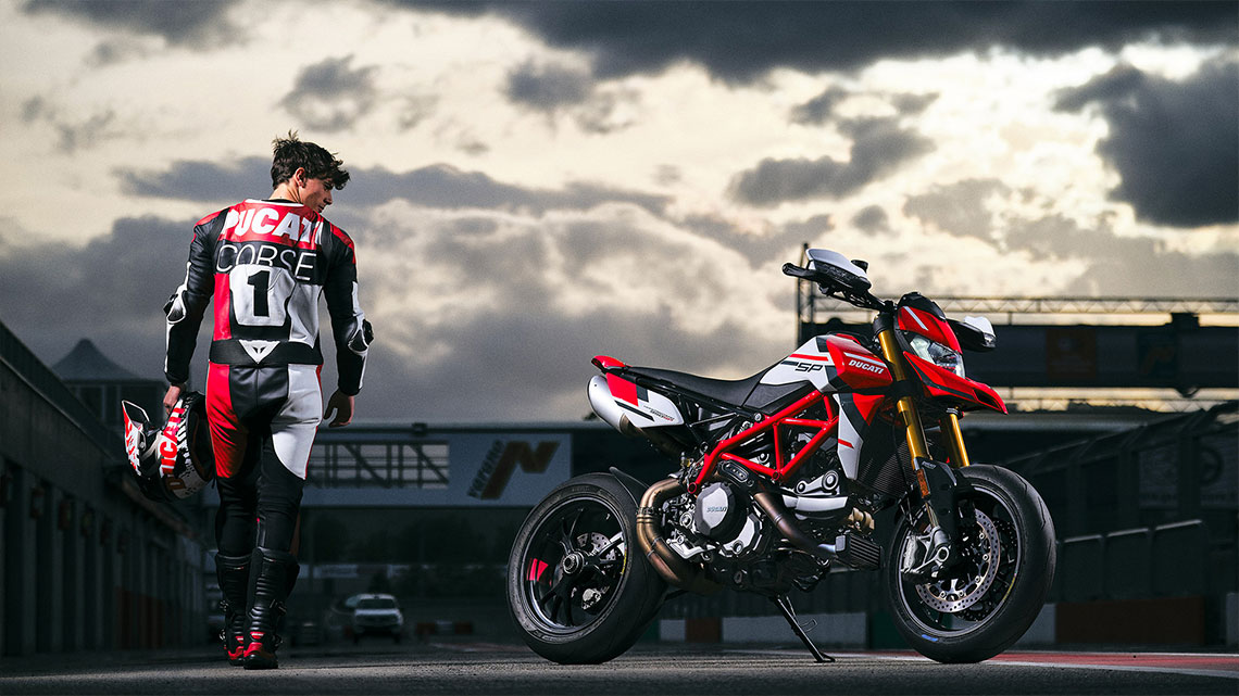 DIE NEUE DUCATI HYPERMOTARD 950 SP